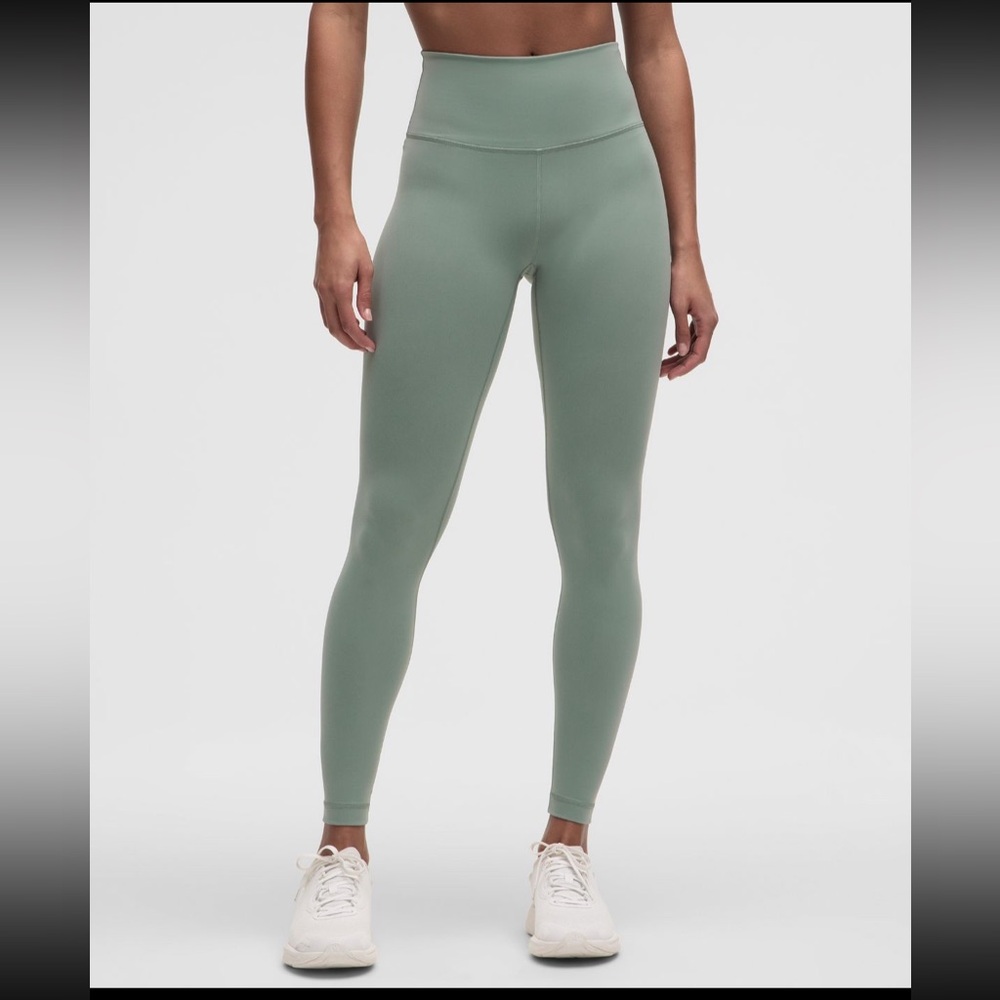 Lululemon Wunder Train 25 inseam